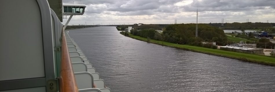 Azura, North Sea Canal Transit