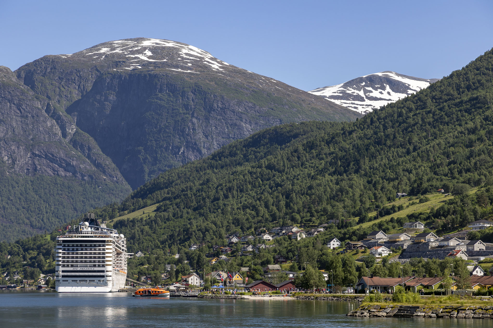 MSC Preziosa, Olden, Norway