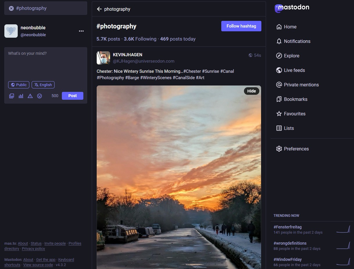 Searching for #photography on Mastodon with an image displayed